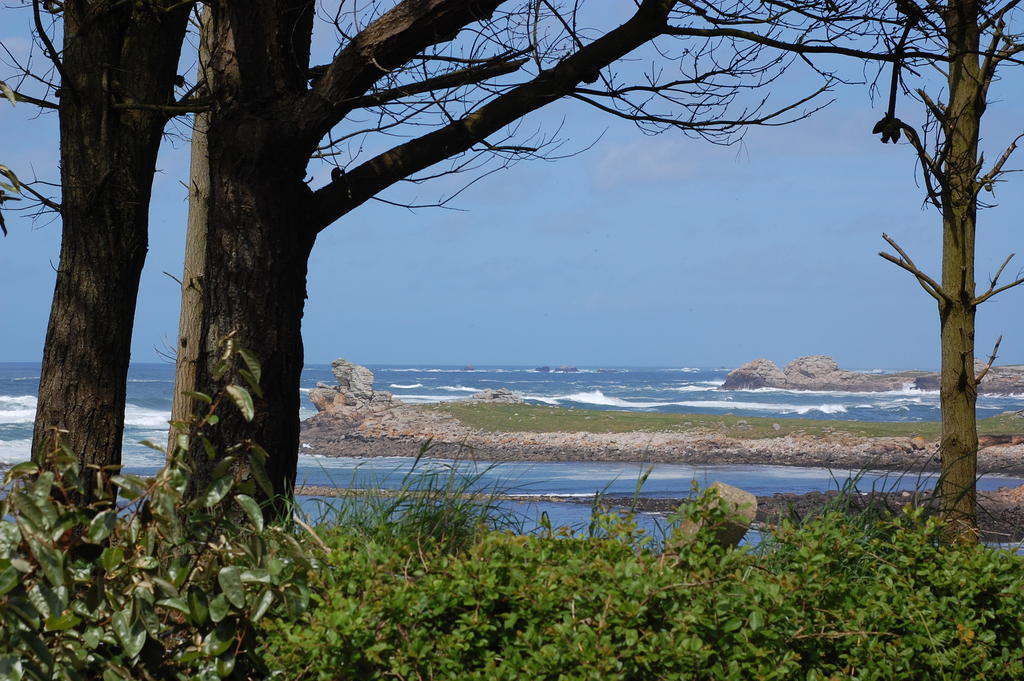 Roulotte Gites O Bien-Etre: Beachside Wellness Retreat Porspoder Exterior photo