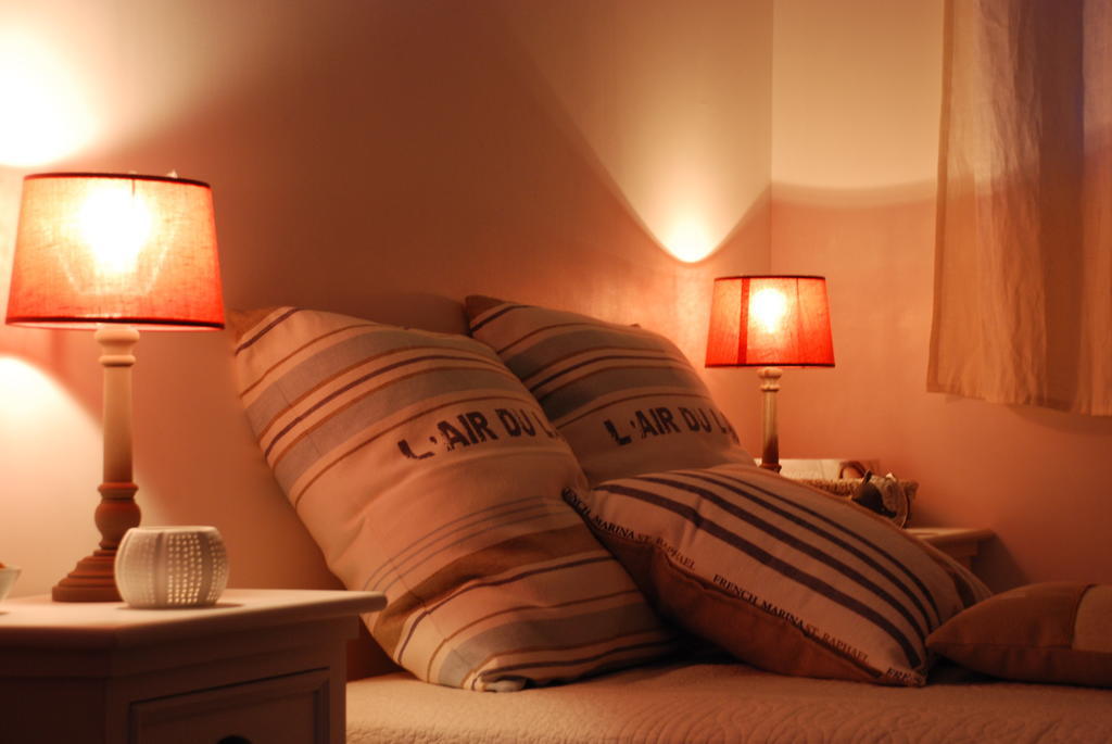 Roulotte Gites O Bien-Etre: Beachside Wellness Retreat Porspoder Room photo